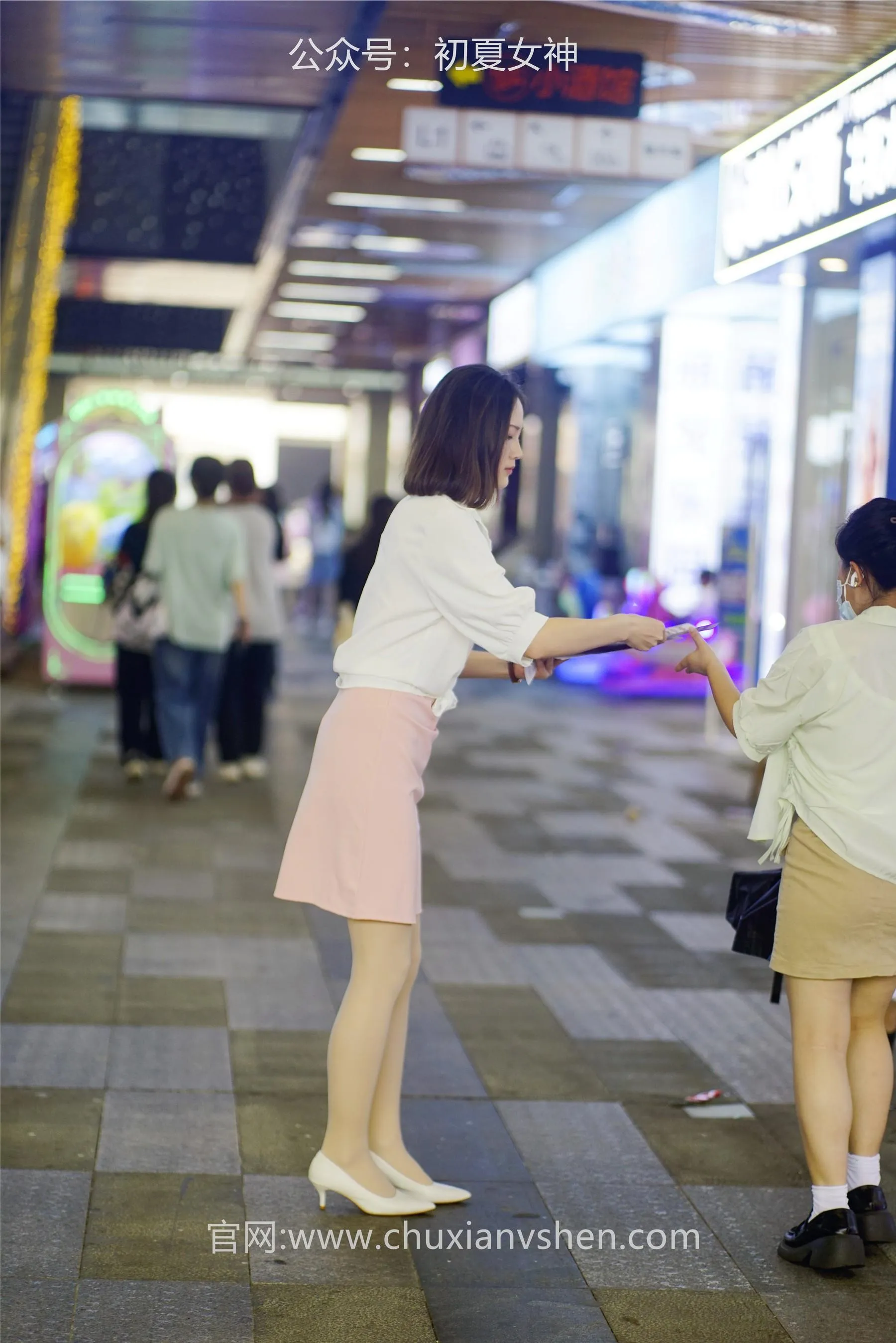 初夏女神 NO.066 大发 周末兼职 [226P]插图2